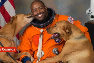 La historia de Leland Melvin, el astronauta que logró que sus perros estén en la foto oficial de la NASA